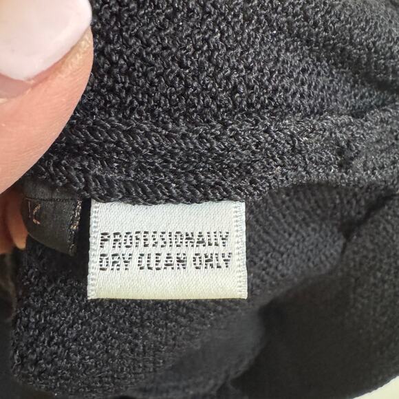 St. John Basics Black Santana Knit Pull On Pants SZ 12 Vintage Capsule Wardrobe - Picture 11 of 13